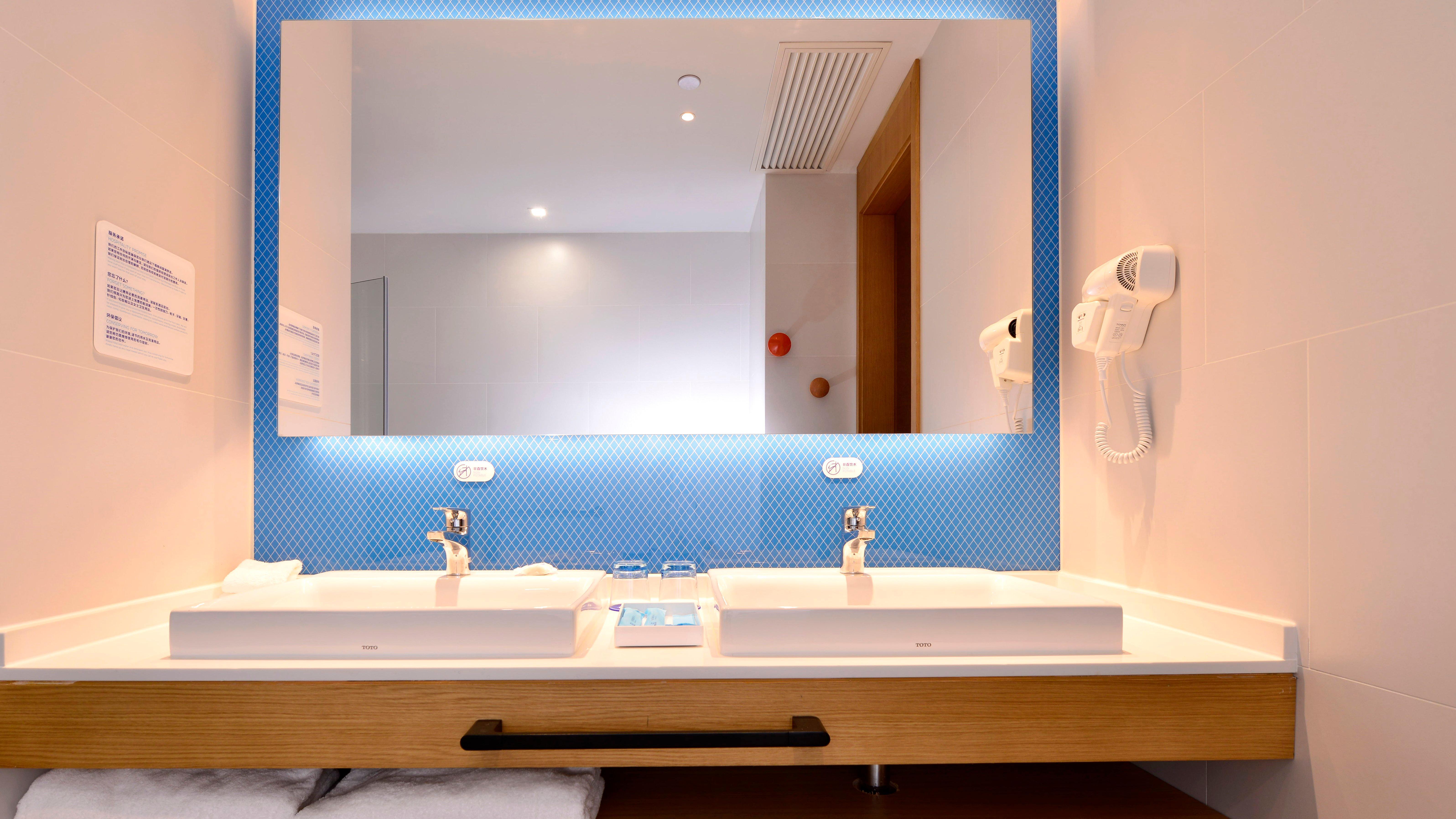 Holiday Inn Express Luanchuan By Ihg المظهر الخارجي الصورة