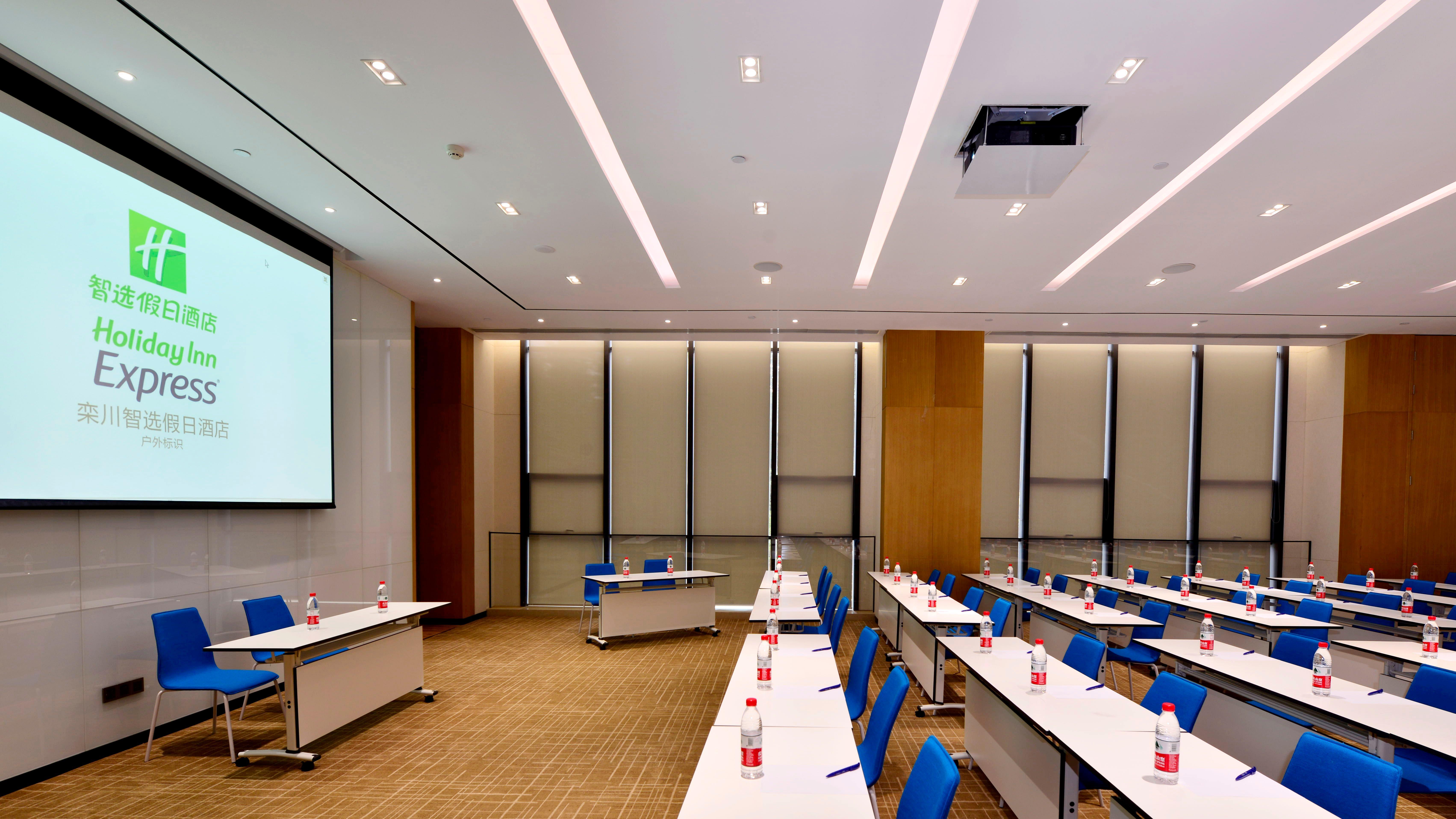 Holiday Inn Express Luanchuan By Ihg المظهر الخارجي الصورة