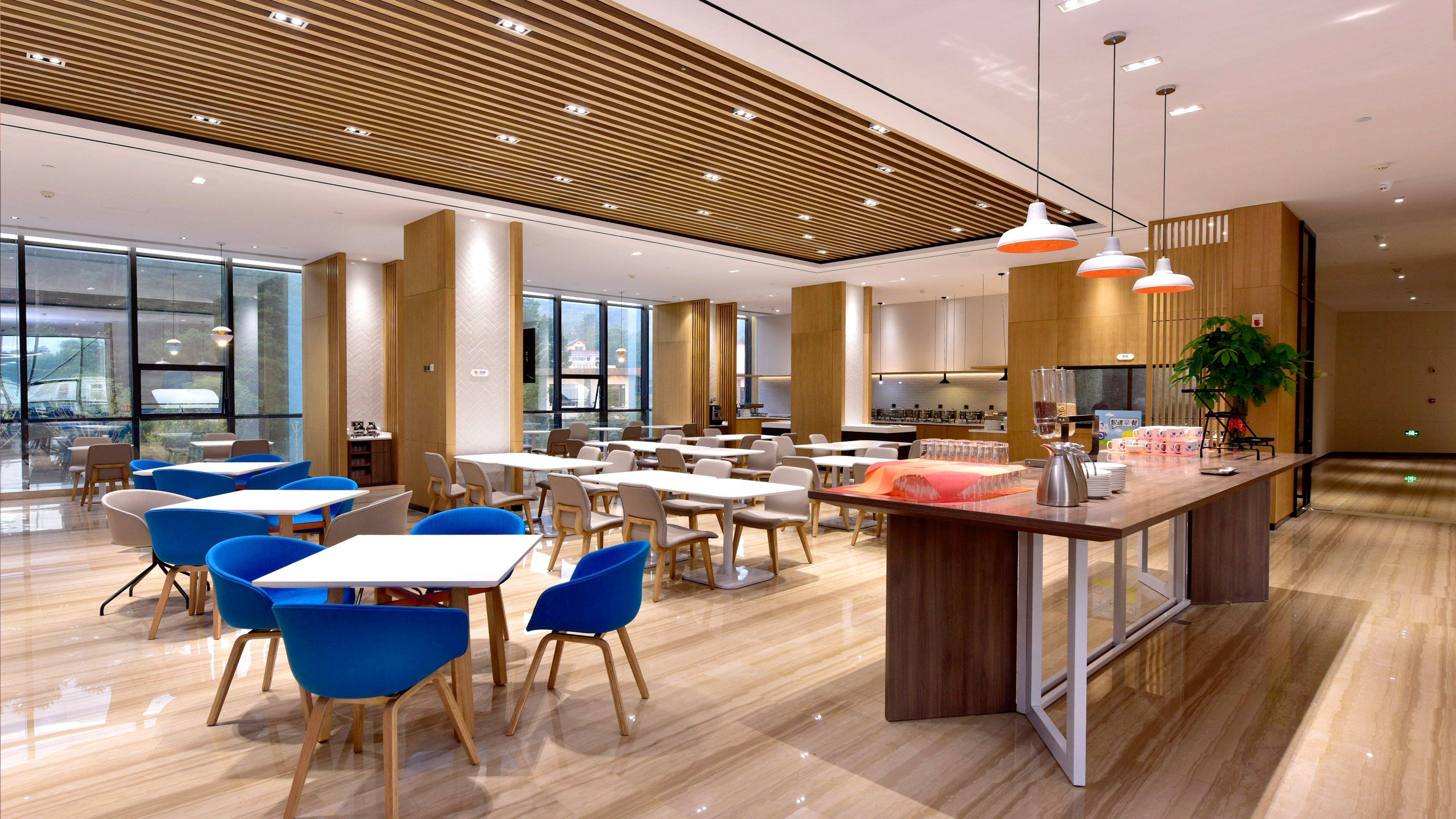 Holiday Inn Express Luanchuan By Ihg المظهر الخارجي الصورة